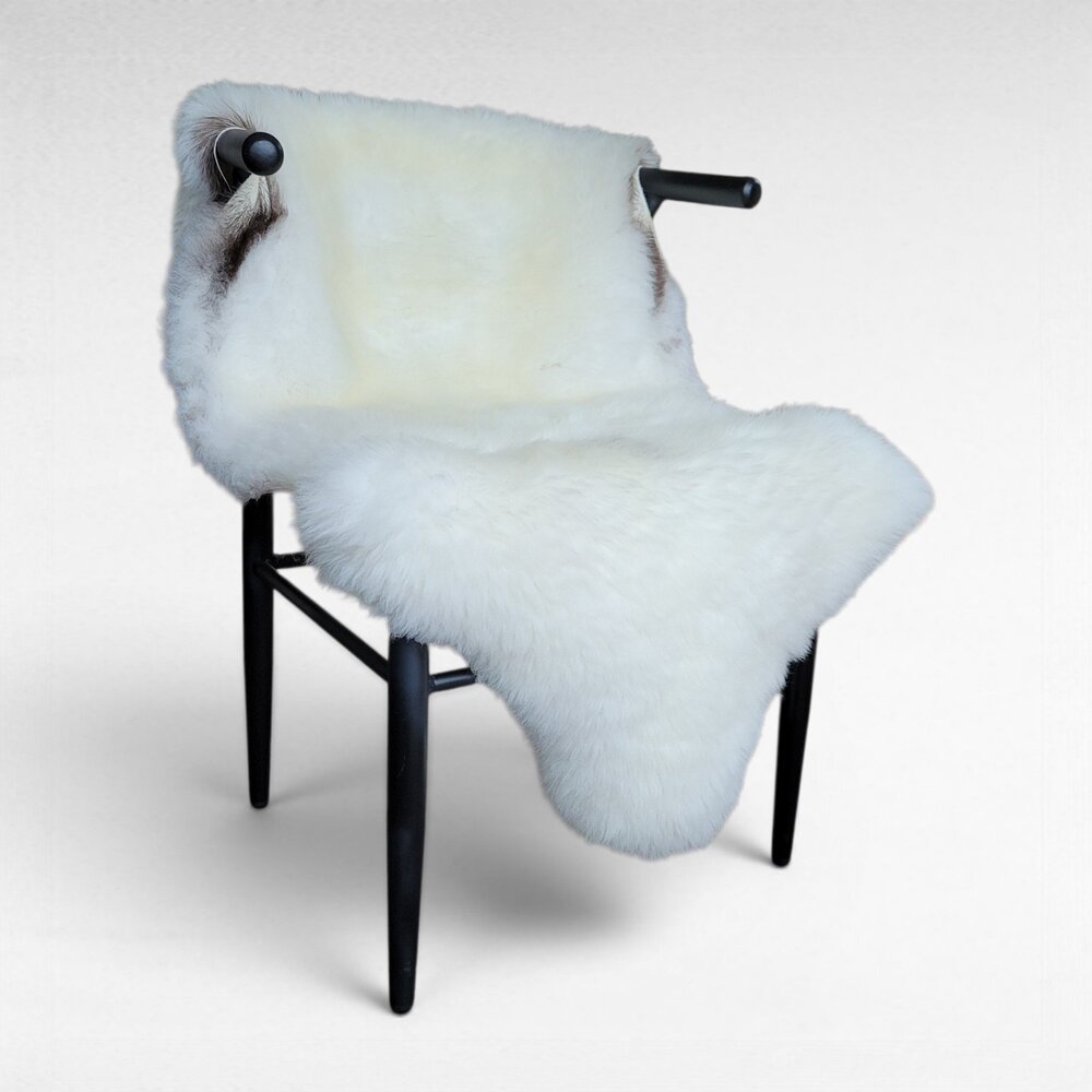 Genuine Sheepskin Rug Natural Off-White Rustic Primitive Look 46" x 31"